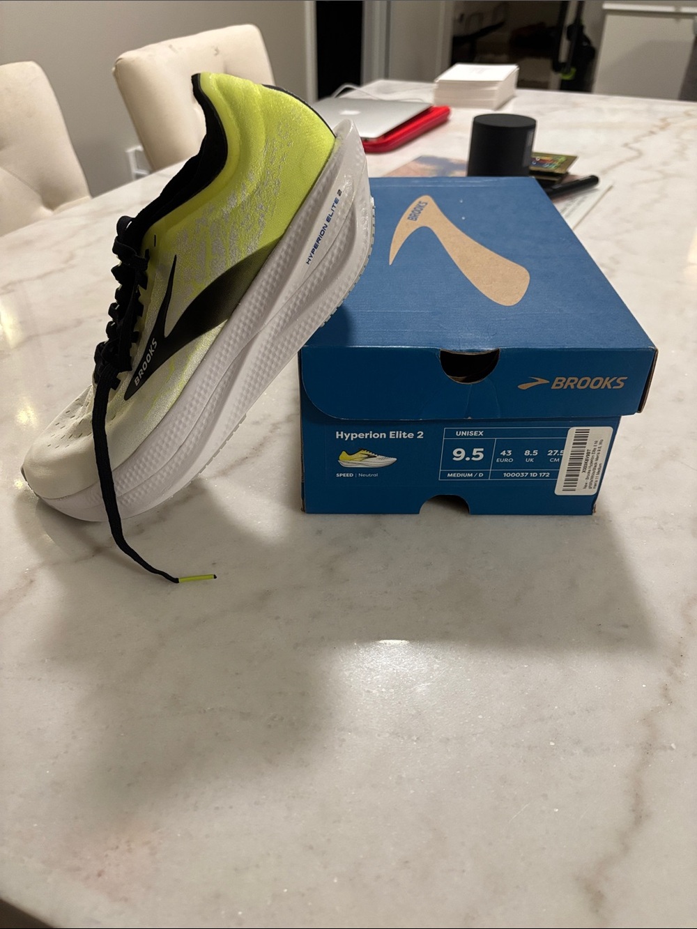 Brooks Hyperion Elite 2 (unisex 9.5)